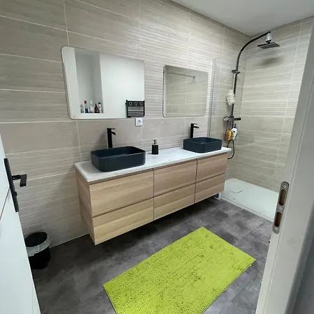 Maison Familiale Avec Piscine & Vue Sur Bordeaux Vakantiehuis
