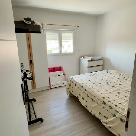 Maison Familiale Avec Piscine & Vue Sur Bordeaux Feriehus
