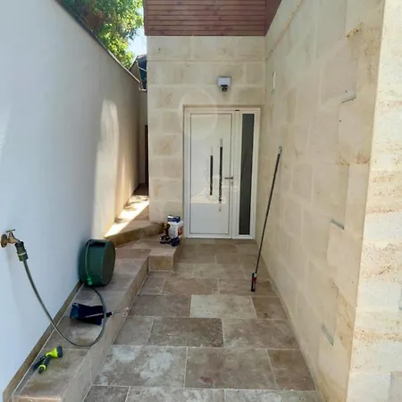 Maison Familiale Avec Piscine & Vue Sur Bordeaux Feriehus Cenon