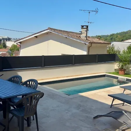 Maison Familiale Avec Piscine & Vue Sur Bordeaux Vakantiehuis